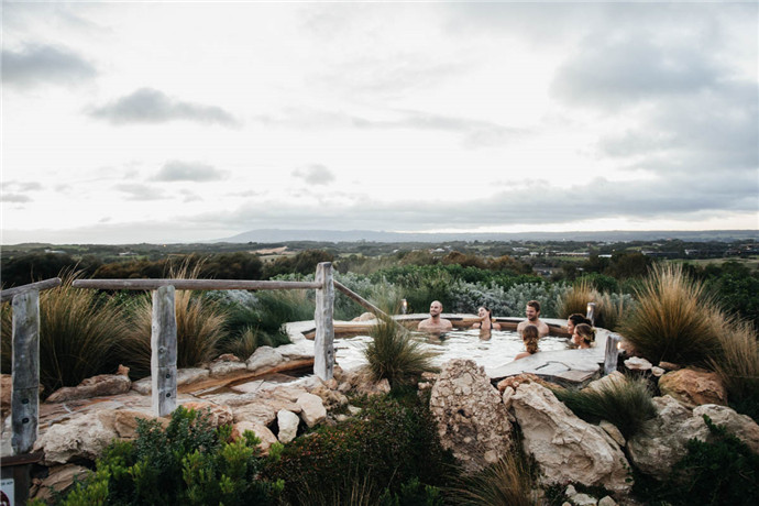 墨尔本温泉户外Spa泡池