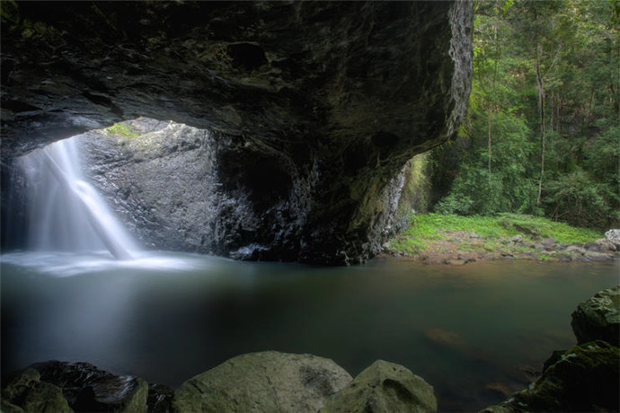 澳大利亚旅游布里斯班+黄金海岸+悉尼舒适之旅6日5晚游-电影世界+天堂农庄+春溪国家公园+悉尼歌剧院+猎人谷品酒