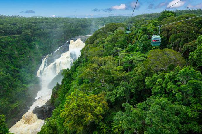 凯恩斯空中缆车俯瞰大瀑布美景